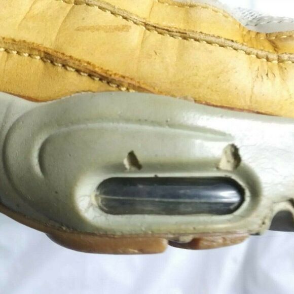 Nike Air Max 95 Wheat Sneakers Men’s Size 11 Shoes - Picture 8 of 9